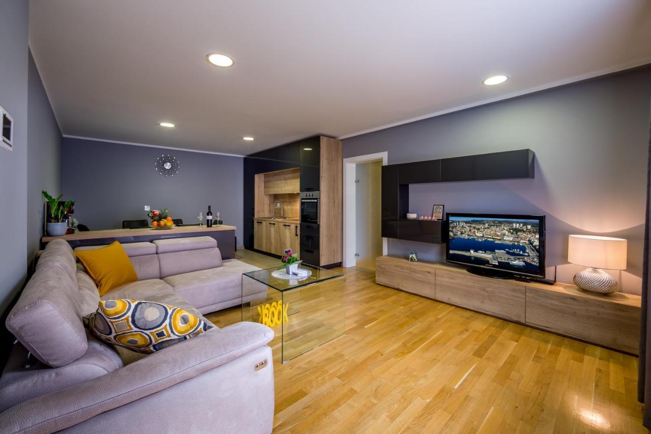 Elena Apartment 리예카 외부 사진